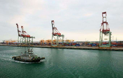 代理報(bào)關(guān)、報(bào)價(jià)和接收的注意事項(xiàng)包括以下幾個(gè)方面