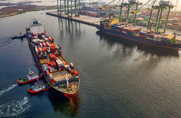 隨著全球貿(mào)易的深入發(fā)展，國際貨代行業(yè)正迎來前所未有的發(fā)展機遇