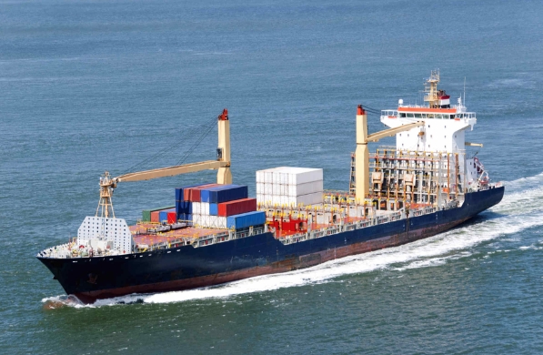 美國國際物流支撐了美國的經(jīng)濟(jì)運(yùn)作，還深刻影響了全球供應(yīng)鏈的發(fā)展